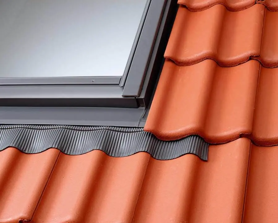VELUX Eindeckrahmen für Austauschfenster anderer Hersteller EZ 0811 1000 Ziegel inkl. BFX Alu-EZ08111000