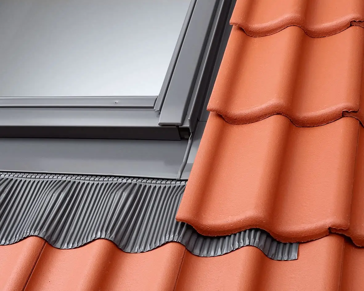VELUX Einzel-Eindeckrahmen ungedämmt-EDBCK021000M