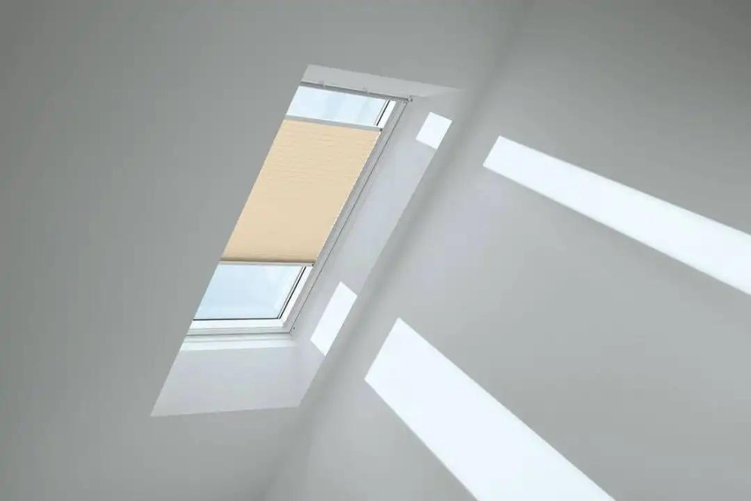 VELUX Standard-Plissee manuell FHL C02 1278S Cremebeige,Schiene alu PG:P-FHLC021278S