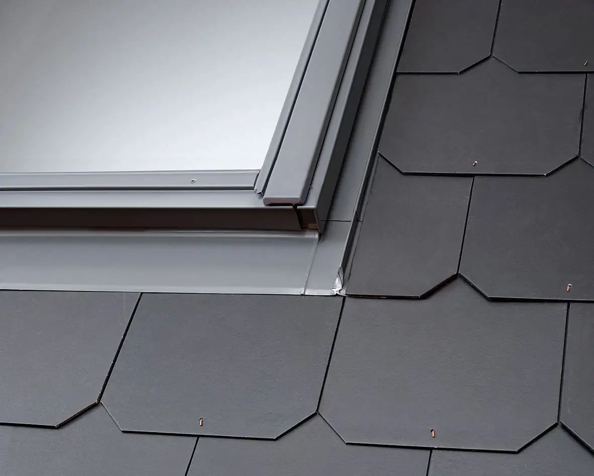 VELUX Kombi-Eindeckrahmen Schiefer Stehfalz Zusatzelement ab 3 Fenster nebeneinander-EKSCK022002MM