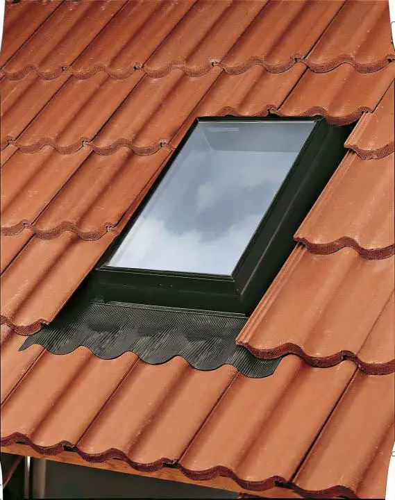 VELUX Dachausstieg GVK 0000Z Polyurethan schwarz isolierverg. Kalträume -GVK0000Z