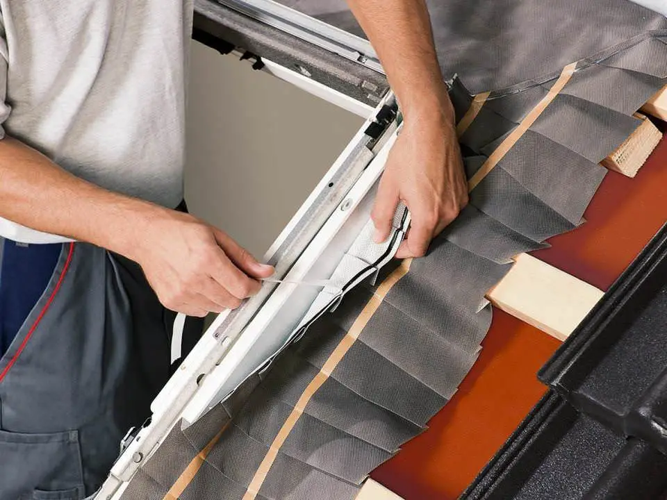 VELUX BFX 1000 Anschlussschürze mit Wasserableitrinne-BFXCK021000M