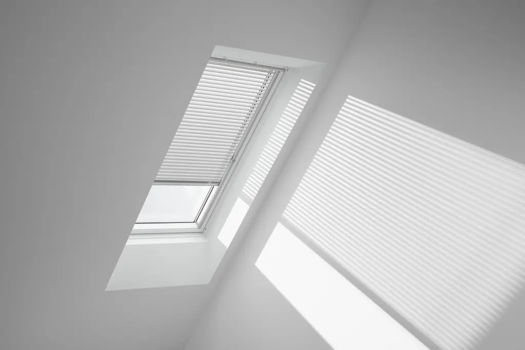 VELUX Jalousie manuell für ältere Kunststofffenster PAU-PAU1027001M