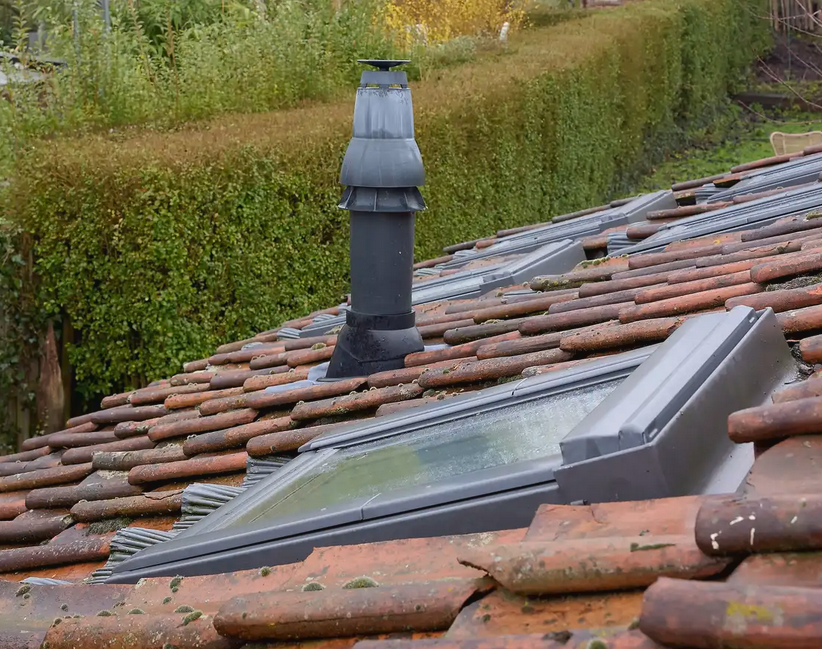 Reparatur eines alten VELUX Fensters