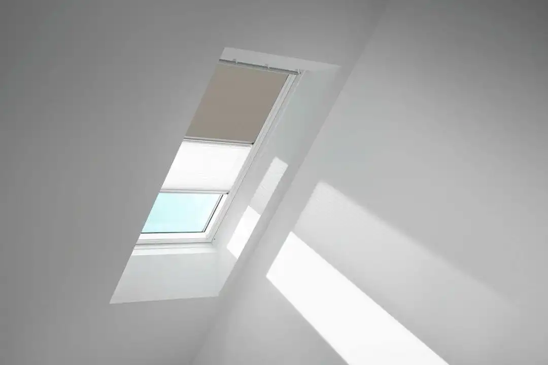 VELUX Vorteils-Set Verdunkelungsrollo mit Faltstore DFD-DFDC020705SM