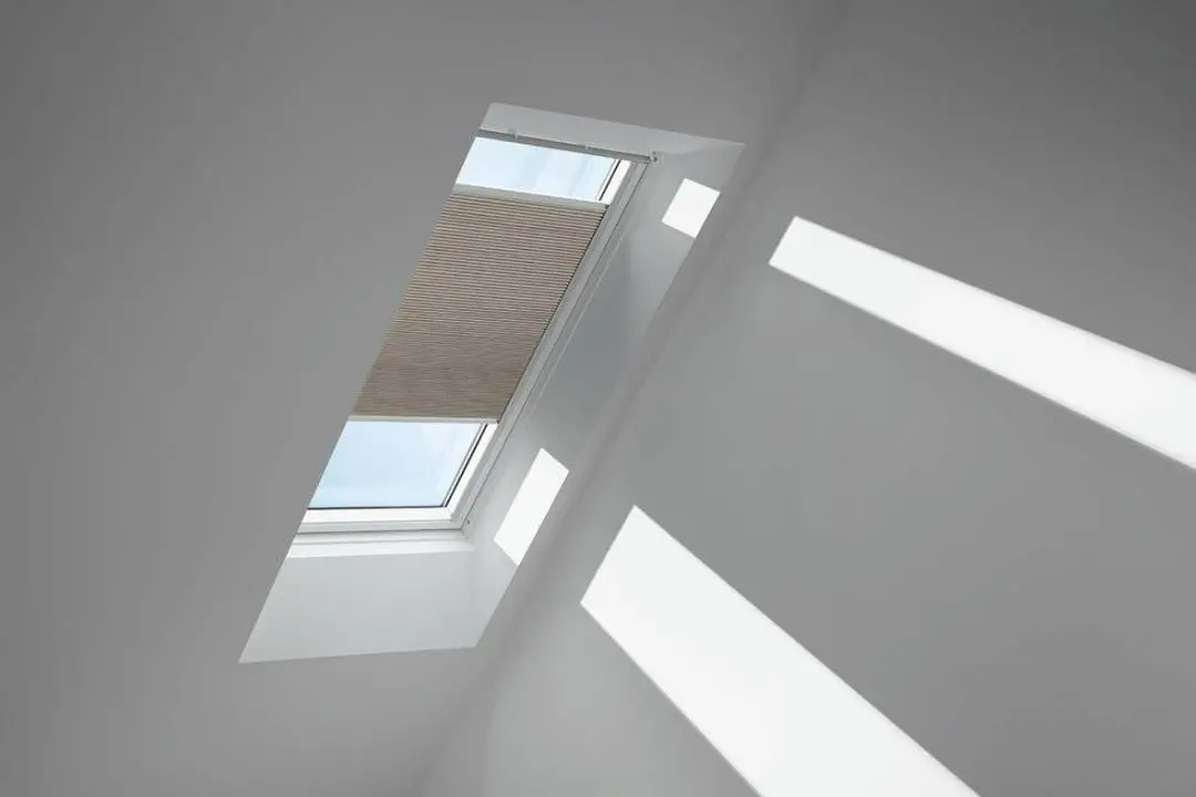 VELUX Standard-Wabenplissee FHC C02 1171S Cremegrau,Schiene alu PG:S-FHCC021171S
