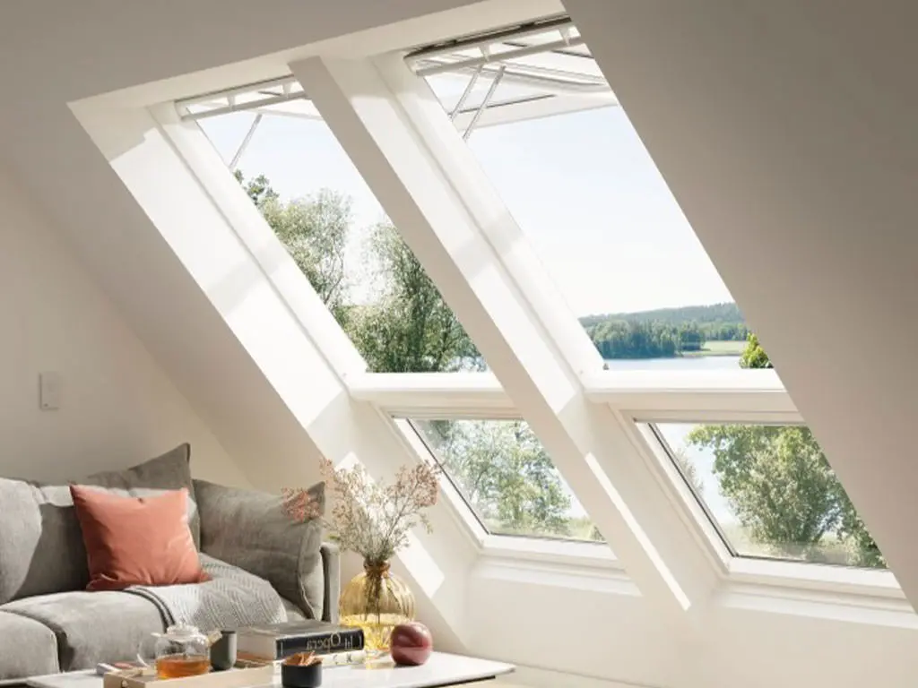 VELUX Elektro Klapp-Schwingfenster Kunststoff GPU-GPUFK06006621M