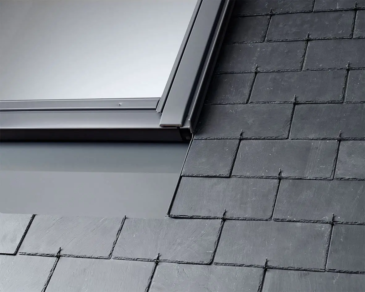 VELUX Einzel-Eindeckrahmen wärmegedämmt EDN CK02 2000 Schiefer Schichtstück,vert. Alu+BDX-EDNCK022000